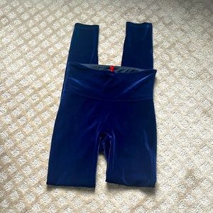 Spanx velvet leggings